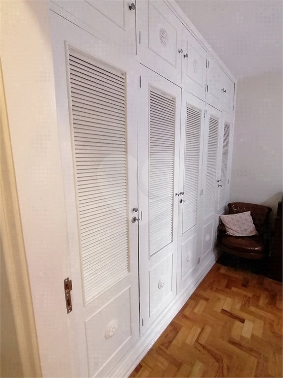 Apartamento à venda com 3 quartos, sendo 1 suíte, em Jardim Paulista, São Paulo, SP