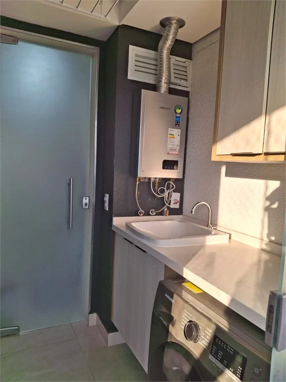 Apartamento à venda com 2 quartos, sendo 1 suíte, em Ferreira, São Paulo, SP