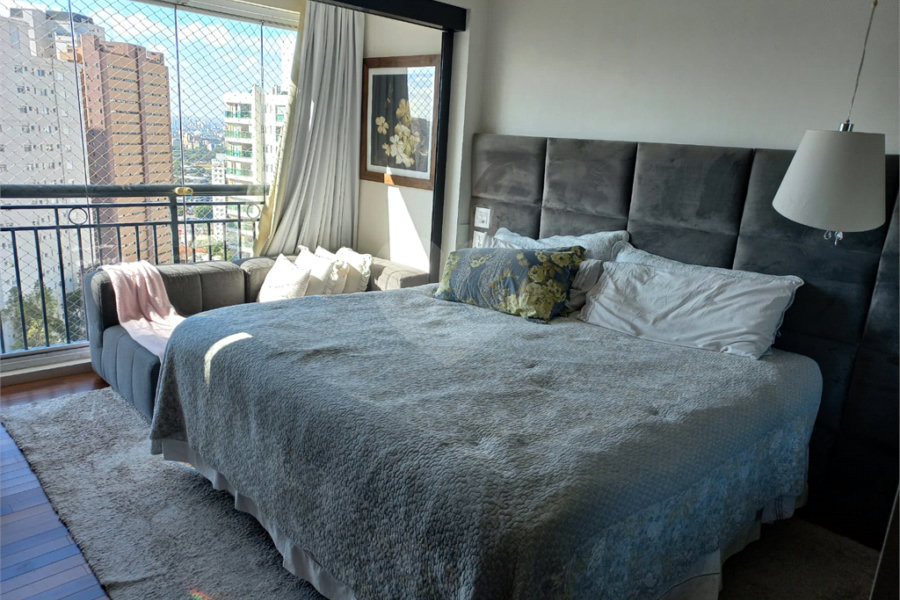 Apartamento à venda com 4 suítes em Santa Teresinha, São Paulo, SP