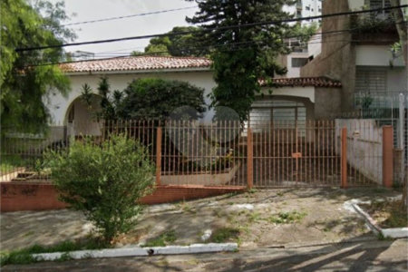 Casa Térrea à venda com 3 quartos, sendo 2 suítes,  em Vila Monumento, São Paulo, SP