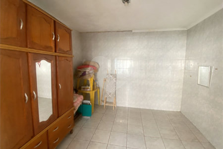 Casa à venda com 4 quartos, sendo 1 suíte, em Campos Elíseos, Ribeirão Preto, SP