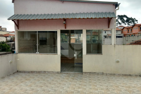 Sobrado à venda com 3 quartos, sendo 1 suíte, em Parada Inglesa, São Paulo, SP