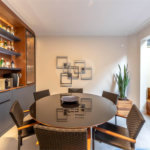 Casa à venda com 4 suítes no condomínio Ville Bosqueé, São Paulo - SP