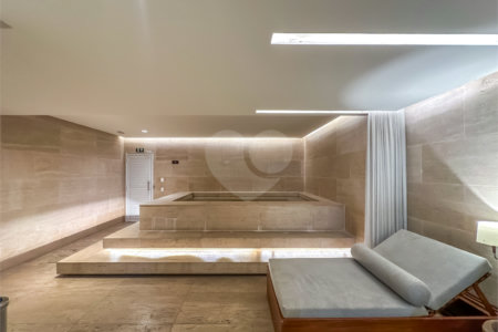 Apartamento à venda com 4 quartos, sendo 3 suítes, em Brooklin Paulista, São Paulo, SP