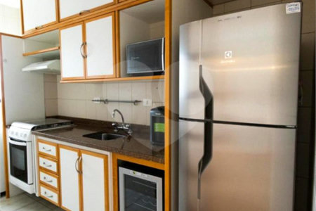 Apartamento à venda com 1 quarto em Vila Uberabinha, São Paulo, SP