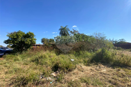 Terreno à venda em Jardim Ivone 1ª Seção, Ponta Porã, MS