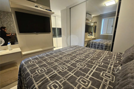 Apartamento à venda com 3 quartos, sendo 1 suíte, em Vila Regente Feijó, São Paulo, SP