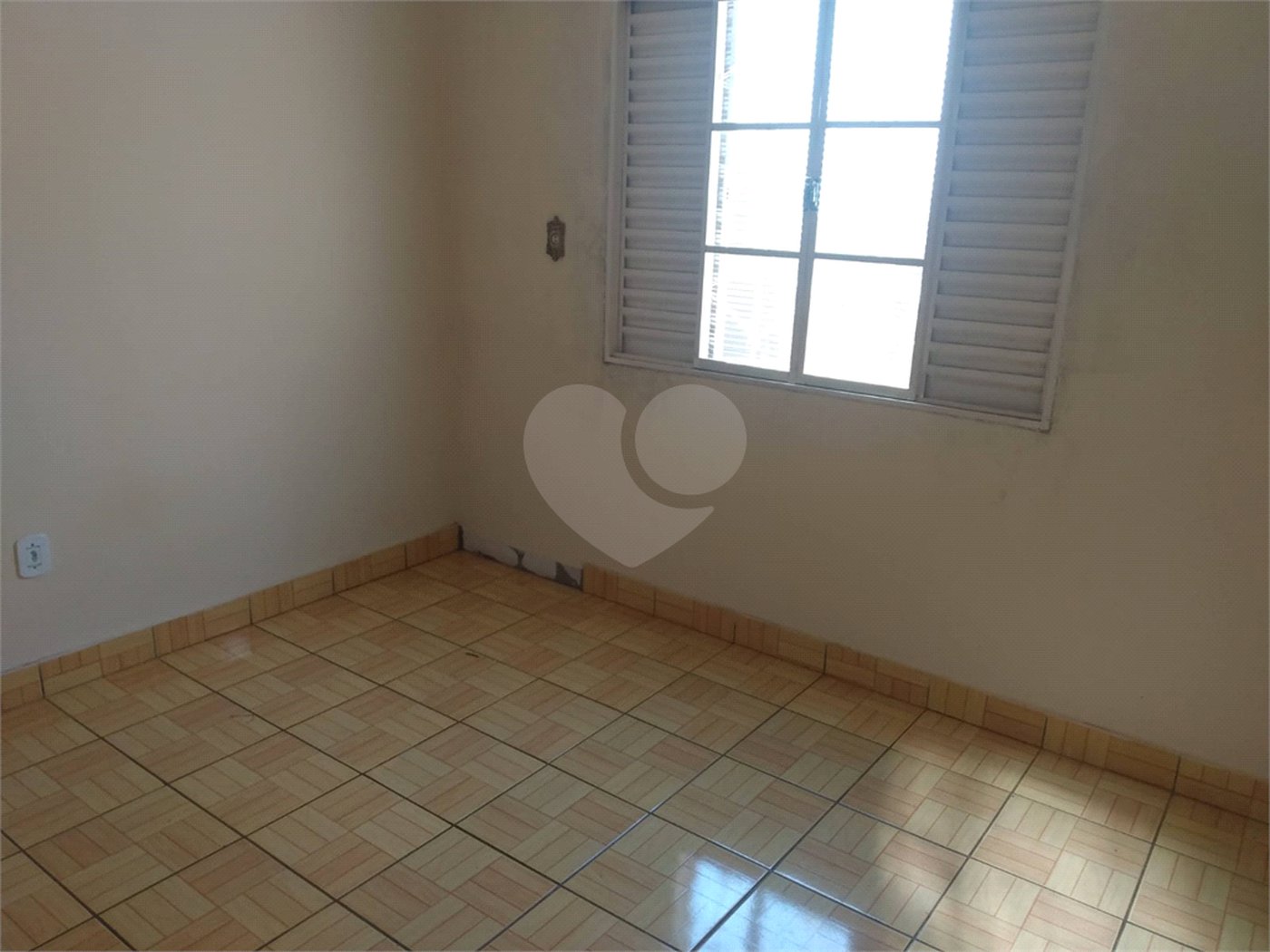 Casa à venda com 3 quartos em Vila Apolo, Itapetininga, SP