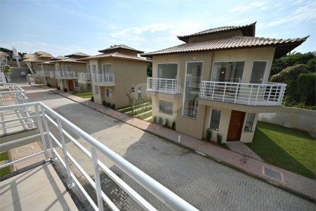 Casa em condomínio à venda com 3 suítes em Praia Rasa, Armação dos Búzios, RJ