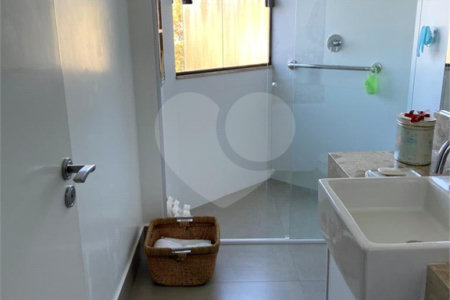 Apartamento à venda com 2 suítes em Jardim Parque Morumbi, São Paulo, SP