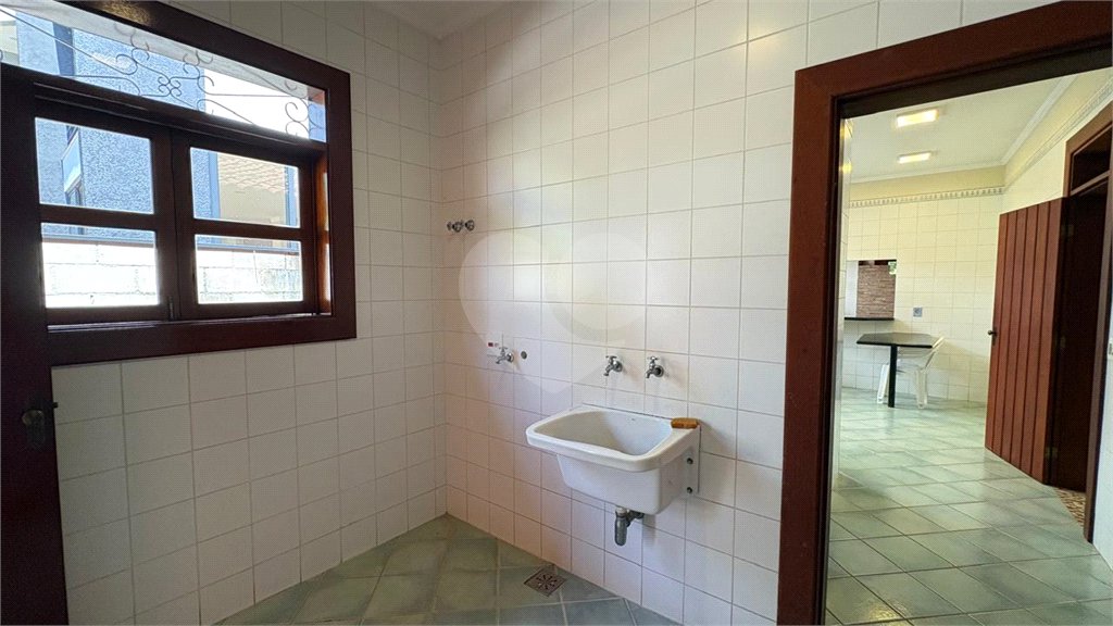 Casa à venda com 4 suítes no condomínio Vivendas do Lago, Sorocaba - SP