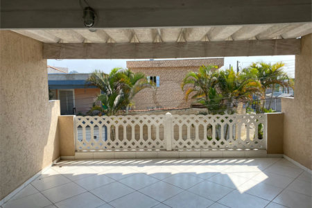 Sobrado à venda com 3 quartos, sendo 1 suíte, em Jardim Beatriz, Poá, SP