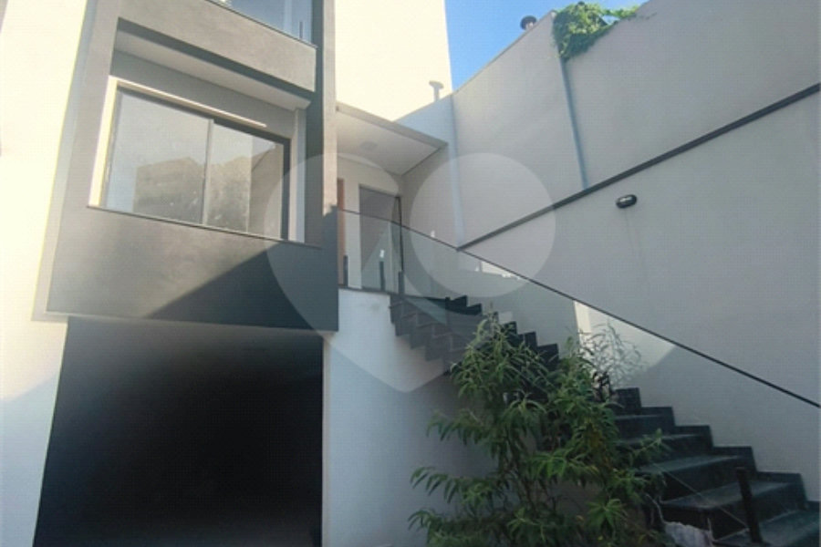 Sobrado à venda com 3 quartos, sendo 1 suíte, em Santana, São Paulo, SP