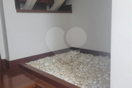 Chácara no Condomínio Vale das Laranjeiras em Indaiatuba SP - Venda - R$ 3,600.000,00 - Locaçao - R$ 30.000,00 mais encargos - Linda, espaçosa, aconchegante, acabamento de alto padrão em rua tranquila e arborizada, em um dos Condomínios mais valorizados de Indaiatuba. Com fácil acesso as principa