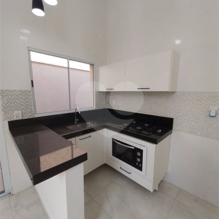 Casa Térrea à venda com 2 quartos, sendo 1 suíte,  em Jardim Residencial Veneza, Indaiatuba, SP