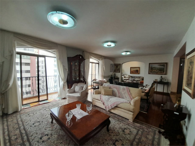 Apartamento à venda com 4 suítes em Santana, São Paulo, SP