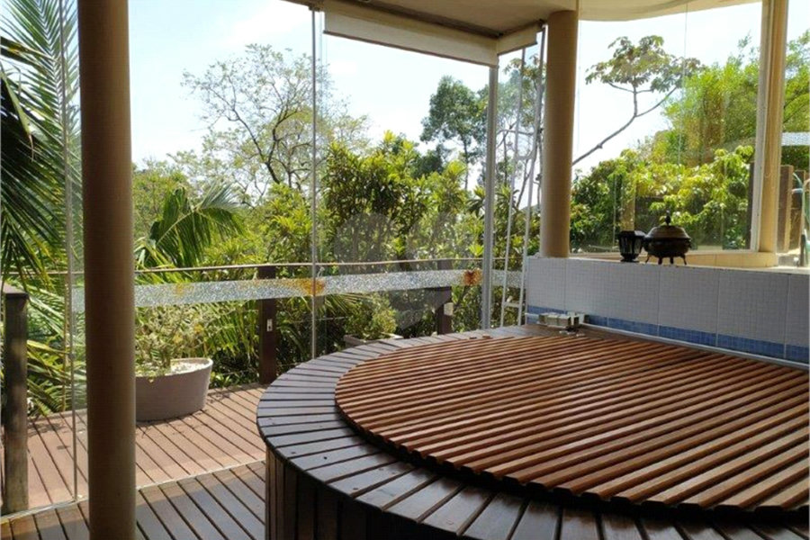 Casa à venda com 4 suítes no condomínio Parque Imperial, Mairiporã - SP