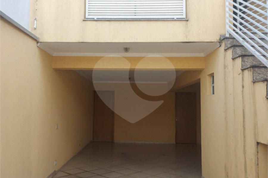 Sobrado à venda com 3 quartos, sendo 1 suíte, em Tremembé, São Paulo, SP