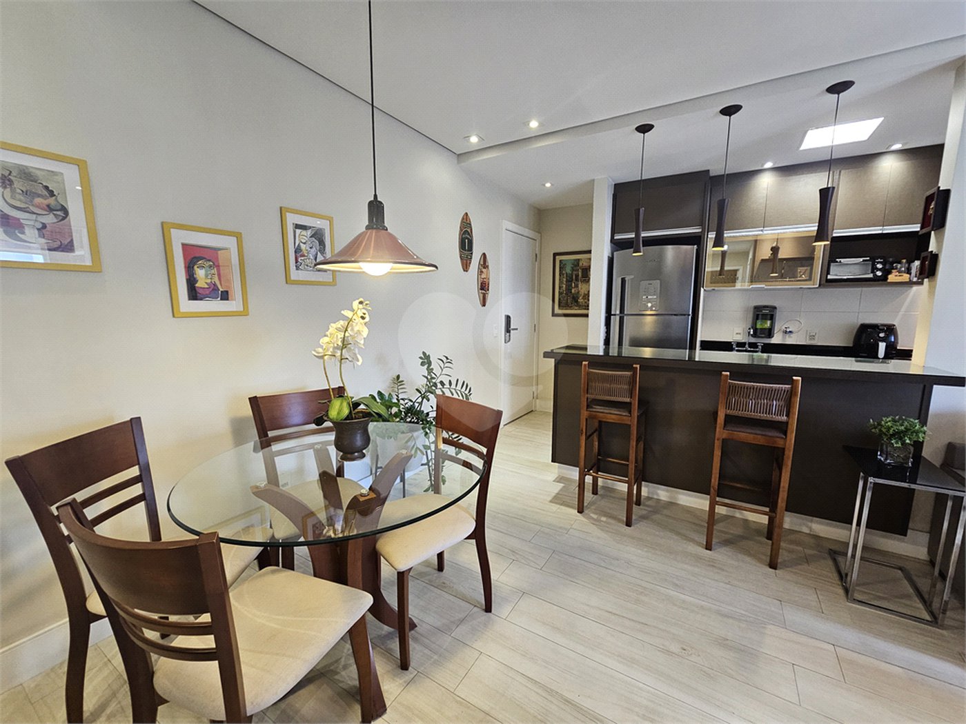 Apartamento para alugar com 2 quartos, sendo 1 suíte,  em Jardim das Acácias, São Paulo, SP