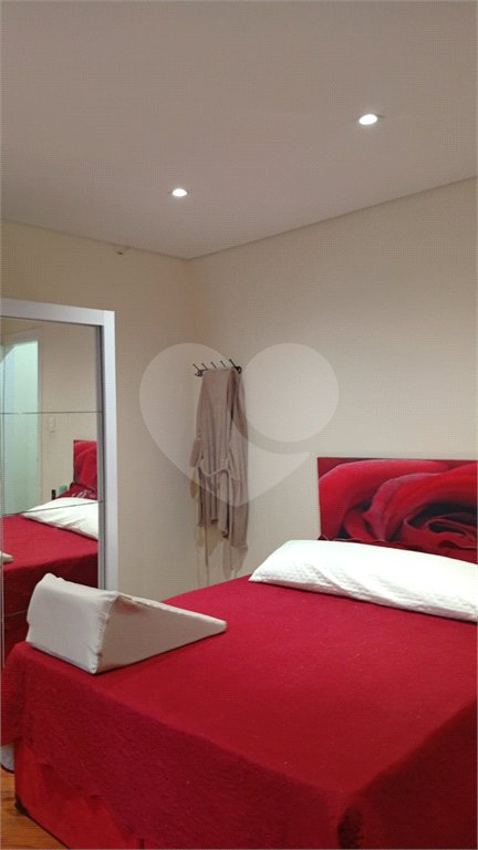 Casa de Vila à venda com 2 quartos, sendo 1 suíte, em Bom Retiro, São Paulo, SP