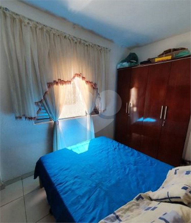 Casa à venda com 3 quartos em Parada Inglesa, São Paulo, SP