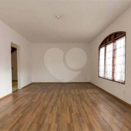 Casa à venda com 4 quartos, sendo 1 suíte, em Vila Tiradentes, São Paulo, SP