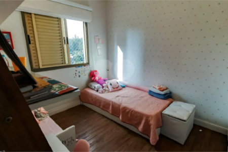 Apartamento à venda com 3 quartos, sendo 1 suíte, em Vila Andrade, São Paulo, SP