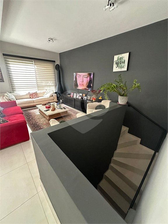 Casa à venda com 3 quartos, sendo 2 suítes, no condomínio Townhouse Village Morumbi, São Paulo - SP