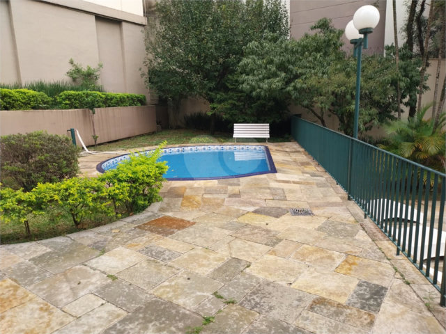 Apartamento à venda com 2 quartos, sendo 1 suíte,  em Santana, São Paulo, SP