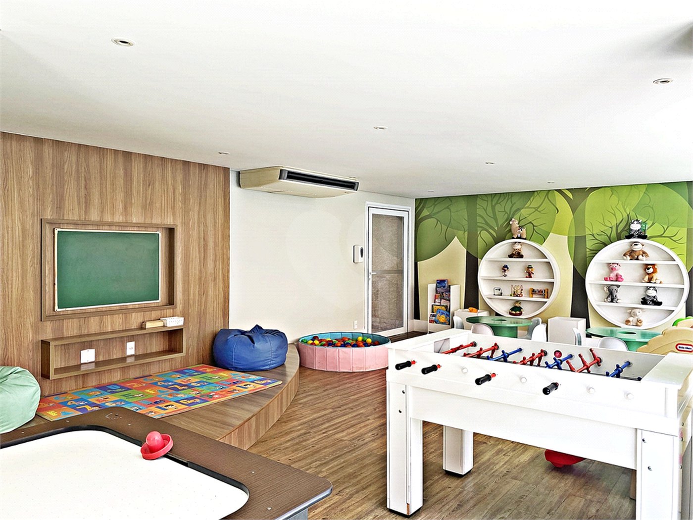 Apartamento à venda com 3 suítes em Santana, São Paulo, SP