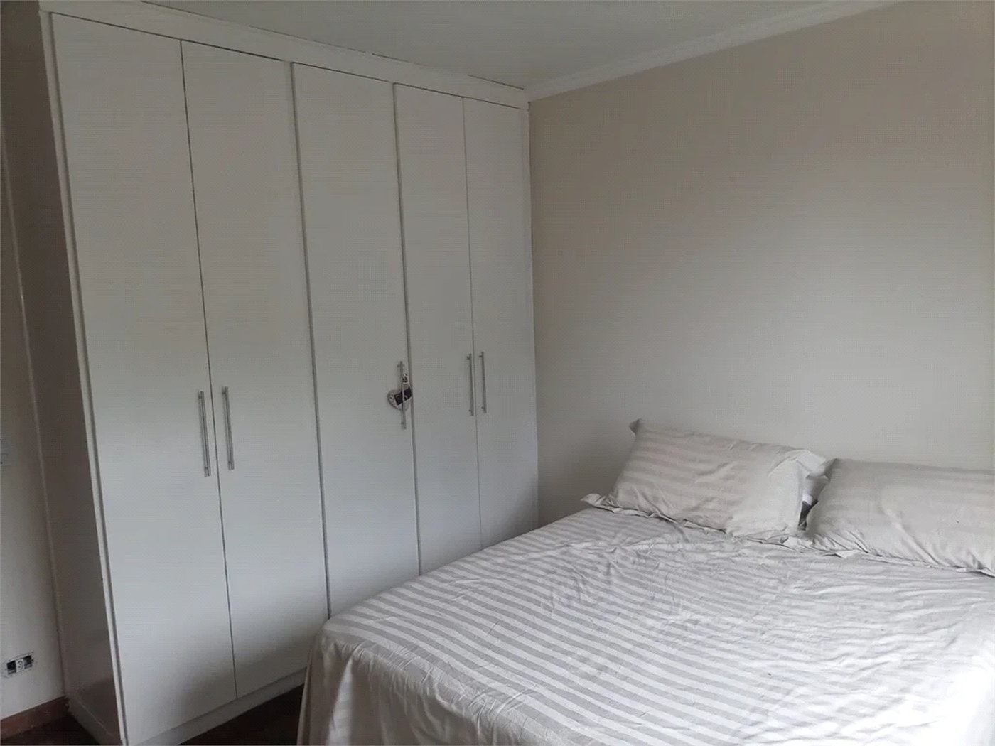Casa à venda com 3 quartos, sendo 1 suíte, em Jardim Monte Azul, São Paulo, SP