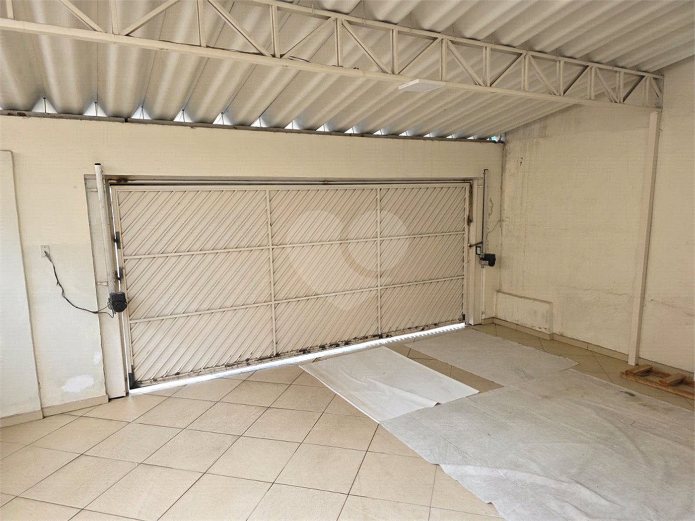 Sobrado à venda com 6 quartos, sendo 3 suítes, em Santa Teresinha, São Paulo, SP
