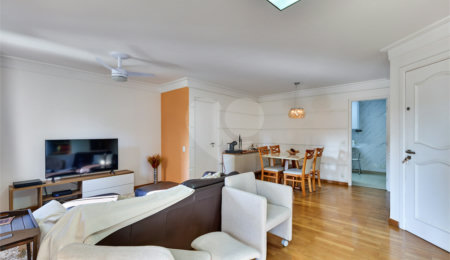Apartamento à venda com 3 quartos, sendo 1 suíte,  em Alto da Boa Vista, São Paulo, SP