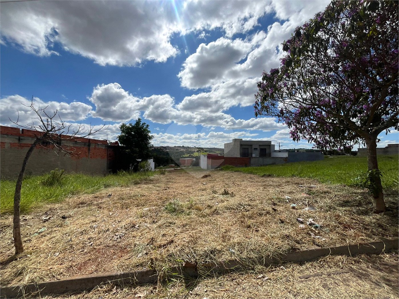 Terreno à venda em Portal dos Pinheiros Ii, Itapetininga, SP