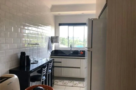 Apartamento à venda com 2 quartos, sendo 1 suíte, em Bairro do Colonia, Jacareí, SP