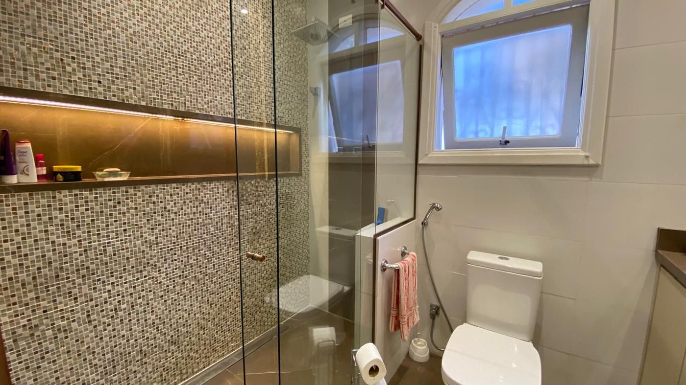 Casa com 4 dormitórios à venda, 380 m² por R$ 2.400.000,00 - Embaré - Santos/SP