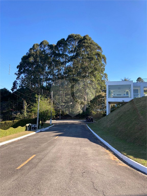 Terreno à venda no condomínio Suíça da Cantareira, Mairiporã - SP