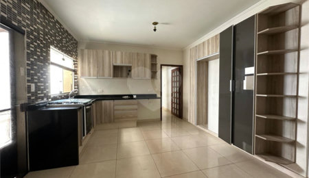 Casa Térrea à venda com 3 quartos, sendo 1 suíte,  em Tremembé, São Paulo, SP