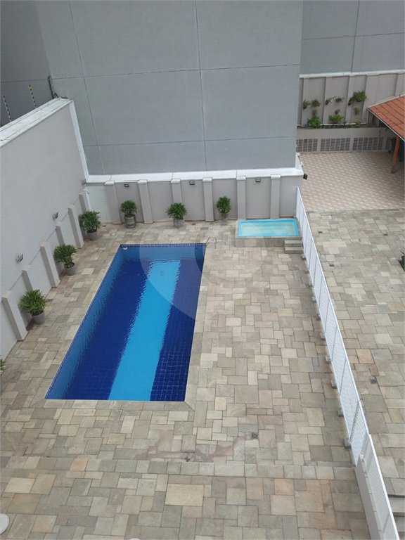 Apartamento à venda com 3 quartos, sendo 1 suíte, em Vila Dom Pedro I, São Paulo, SP