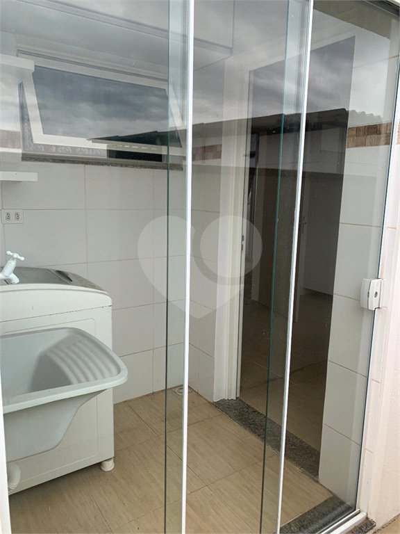 Casa à venda com 3 quartos, sendo 1 suíte, no condomínio Marf Iii- Fase III, Bom Jesus dos Perdões - SP