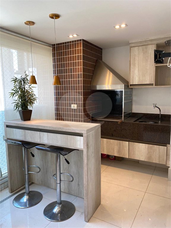 Apartamento à venda com 3 quartos, sendo 1 suíte, em Vila Regente Feijó, São Paulo, SP