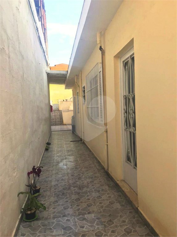 Casa à venda com 7 quartos, sendo 1 suíte, em Aliança, Osasco, SP