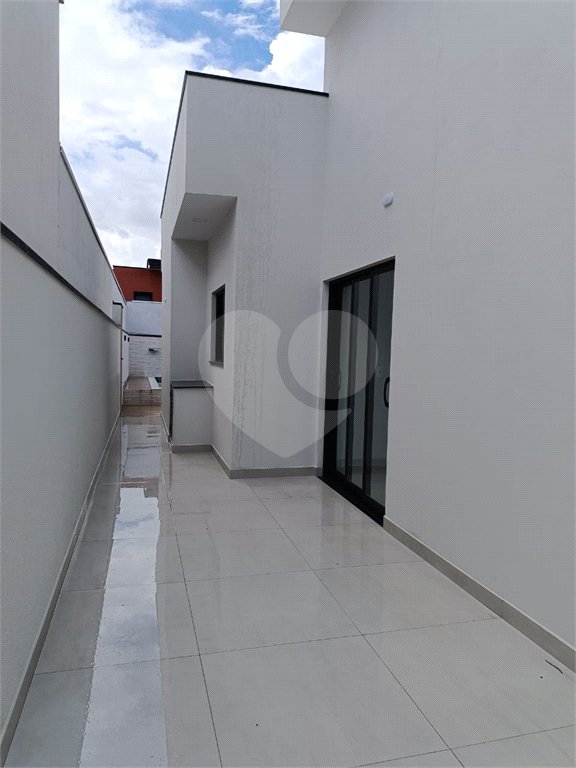 Casa à venda com 3 suítes no condomínio Lagos D Icaraí, Salto - SP