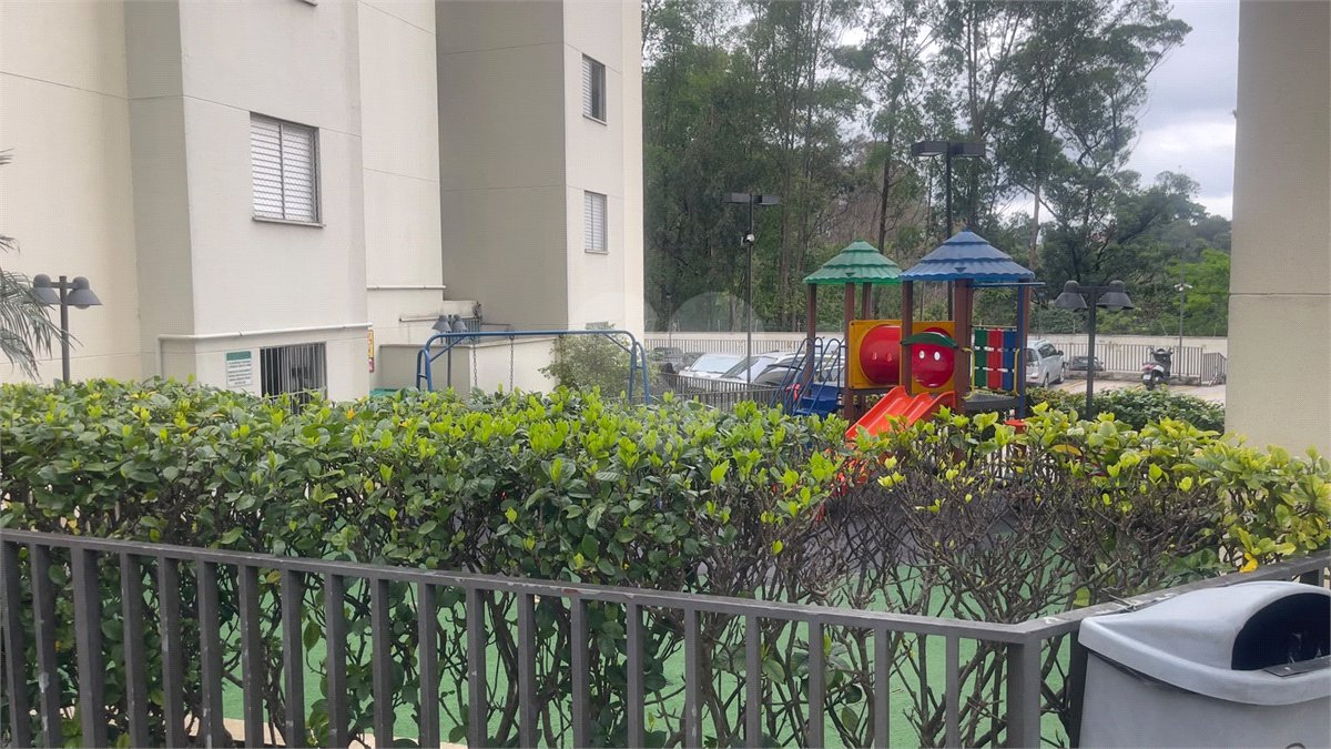 Apartamento à venda com 3 quartos em Jardim Monte Alegre, São Paulo, SP