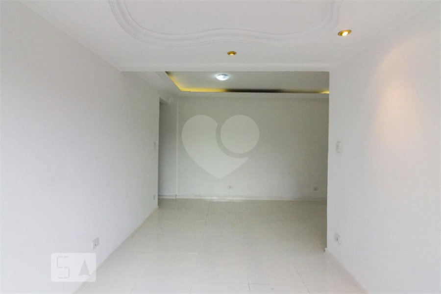 Apartamento à venda com 3 quartos, sendo 1 suíte, em Vila Nova Cachoeirinha, São Paulo, SP