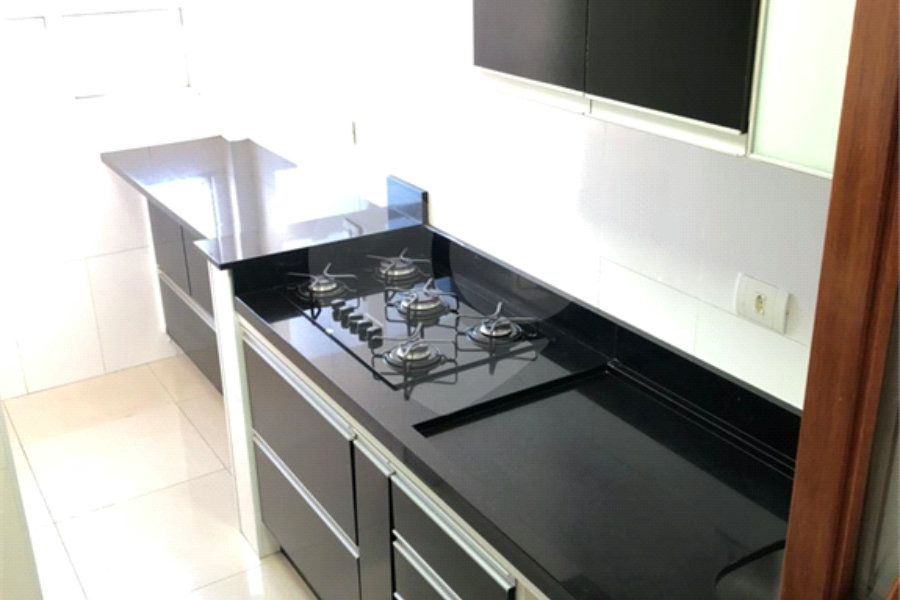 Apartamento à venda com 2 quartos em Vila Mazzei, São Paulo, SP
