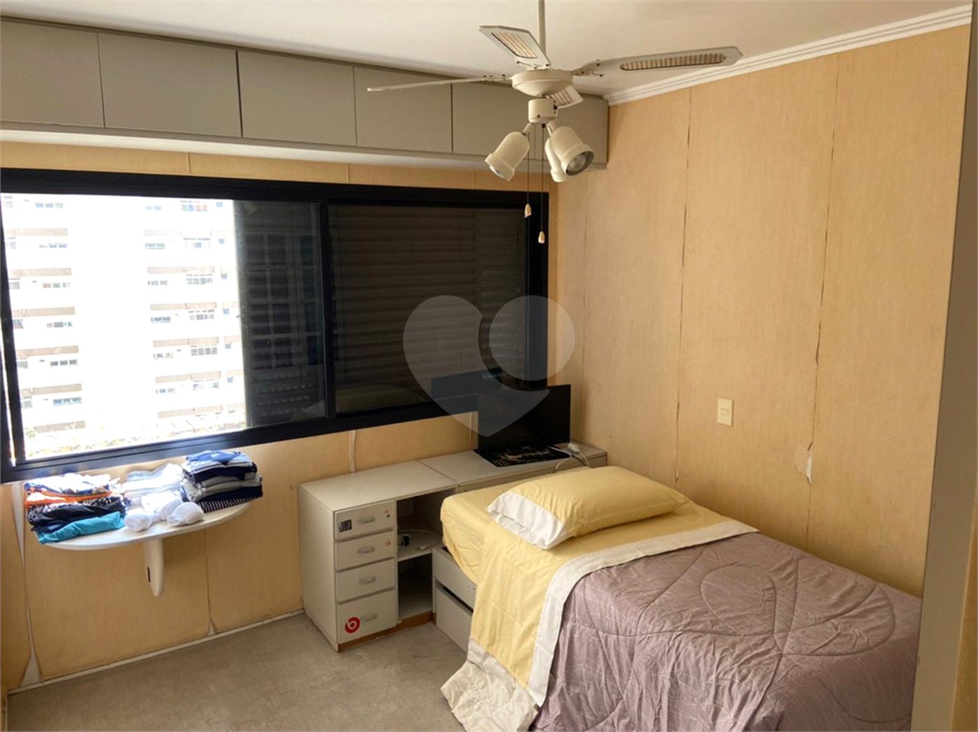 Apartamento à venda com 4 quartos, sendo 1 suíte, em Campo Belo, São Paulo, SP
