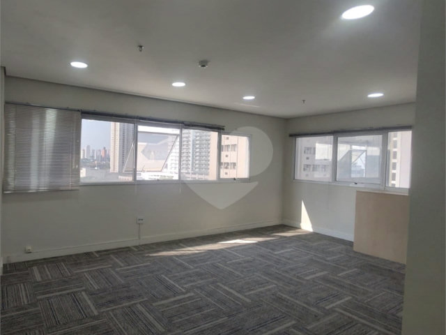 Sala à venda ou para alugar em Barra Funda, São Paulo, SP