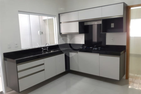 Casa à venda com 3 quartos, sendo 1 suíte, em Jardim Pau Preto, Indaiatuba, SP
