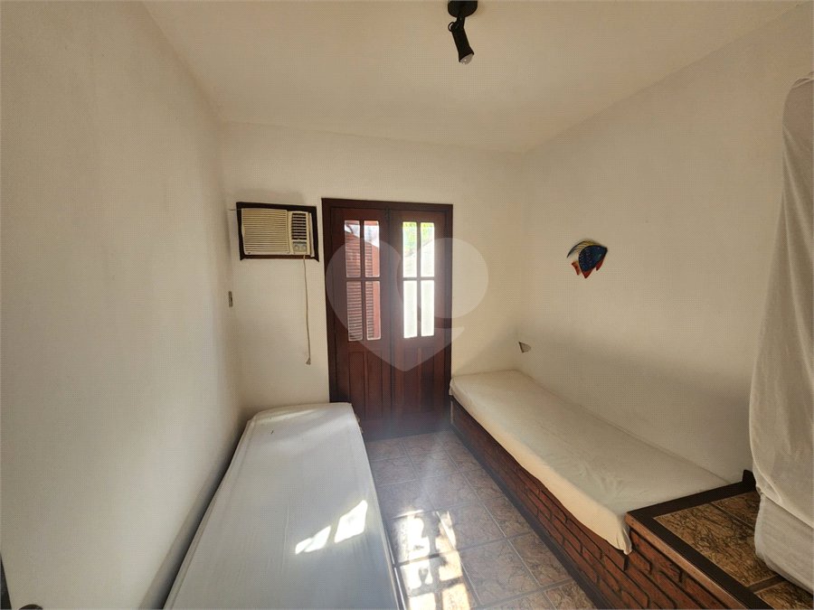 Casa em condomínio à venda com 2 quartos em Geribá, Armação dos Búzios, RJ